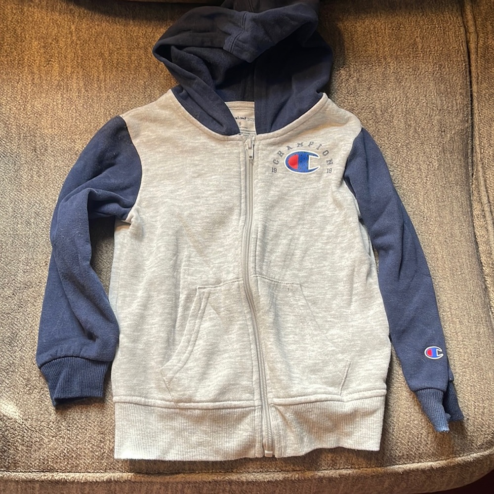 Boys Champion hoodie size 5